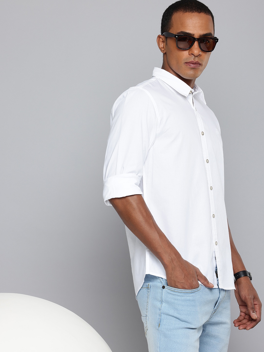 

Aeropostale Men Pure Cotton Casual Shirt, White