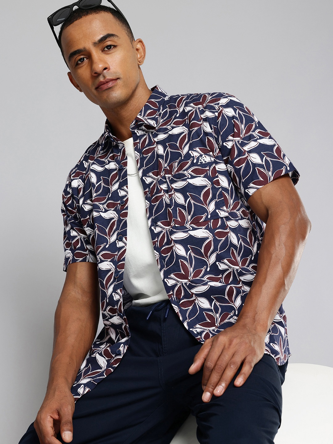 

Aeropostale Pure Cotton Tropical Printed Casual Shirt, Navy blue