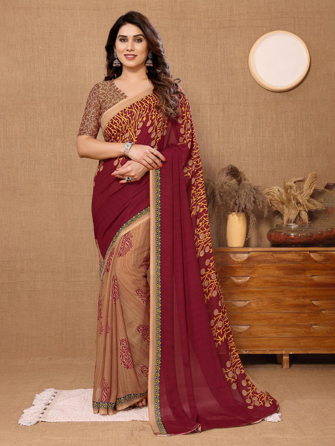 

Moda Rapido Floral Printed Saree, Brown