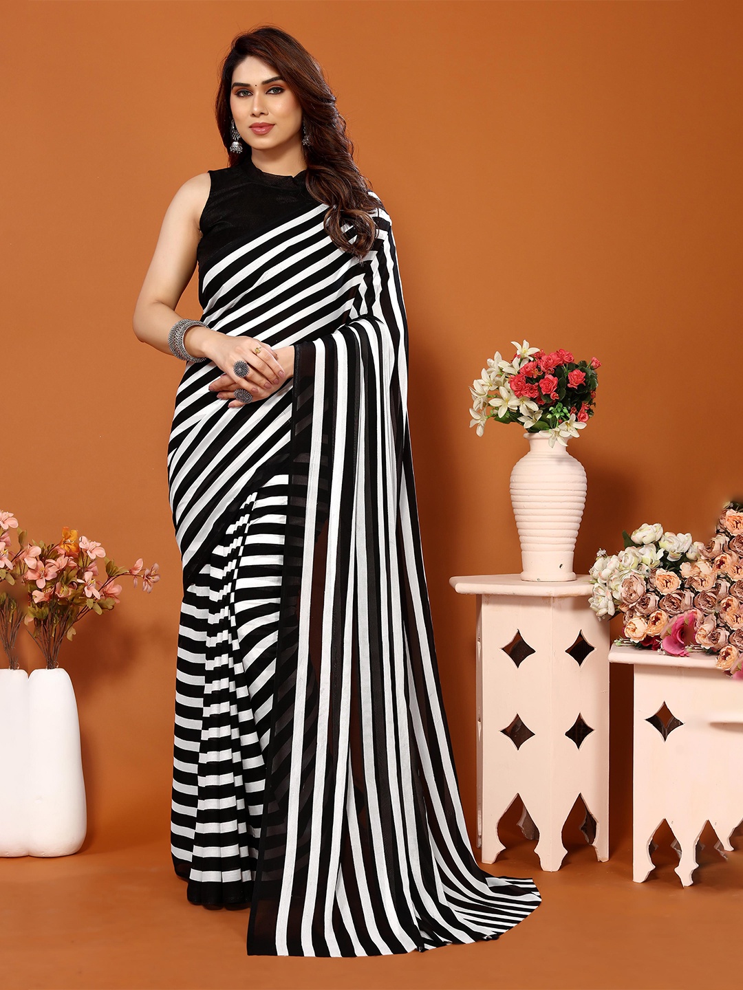 

Moda Rapido Striped Saree, Black