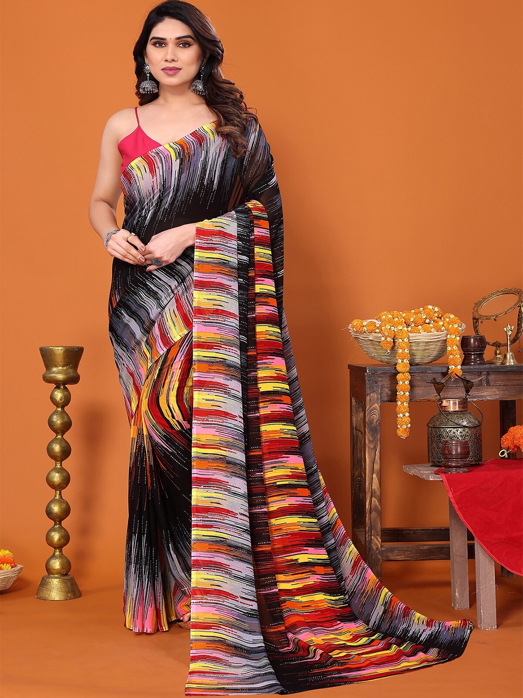 

ANAND SAREES Abstract Printed Saree, Black
