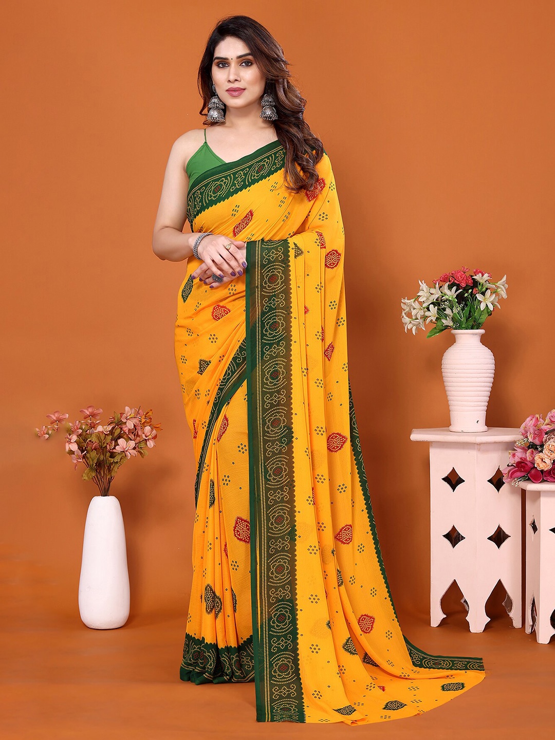 

ANAND SAREES Bandhani Printed Saree, Yellow