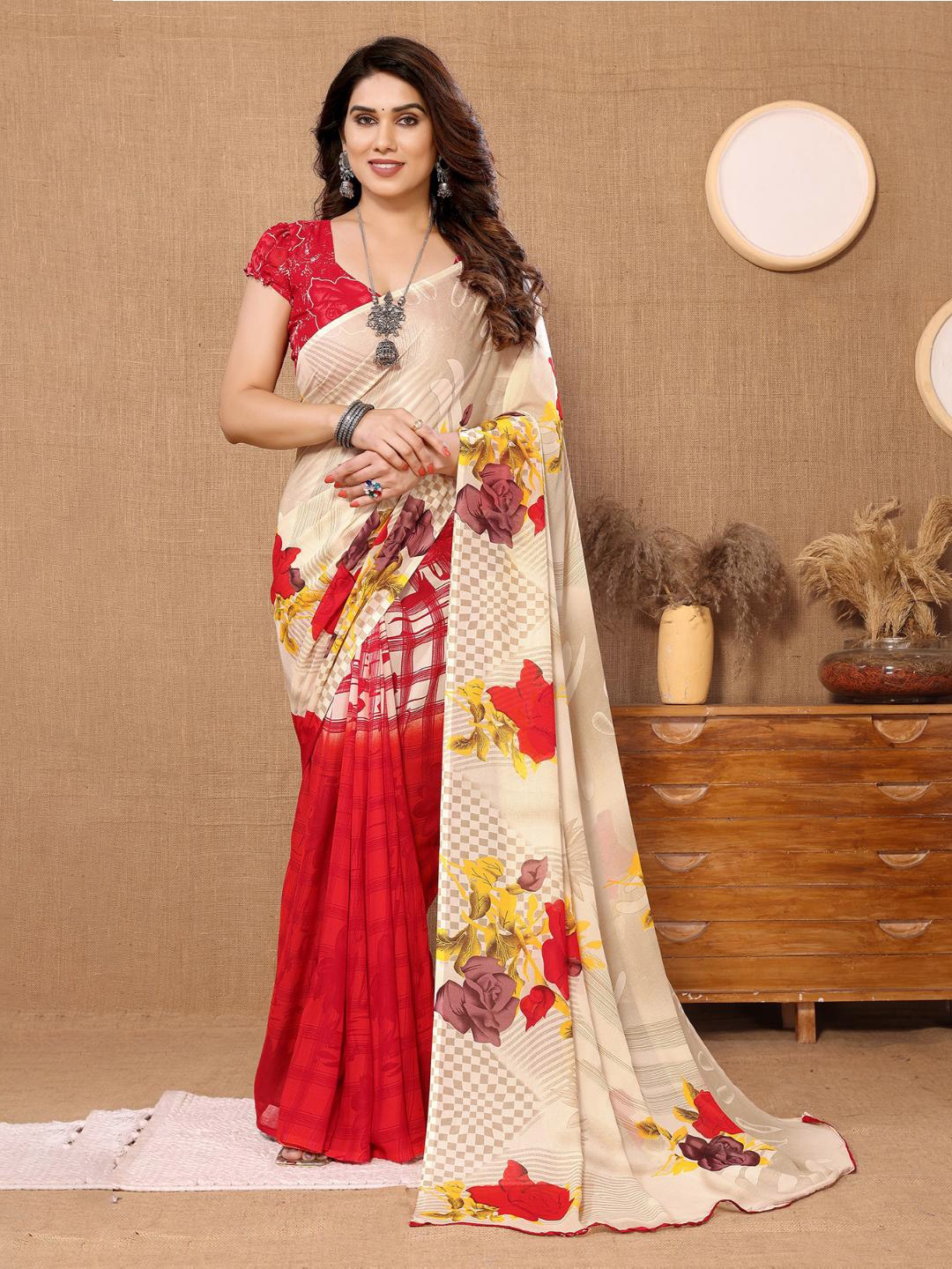 

Moda Rapido Floral Printed Saree, Red