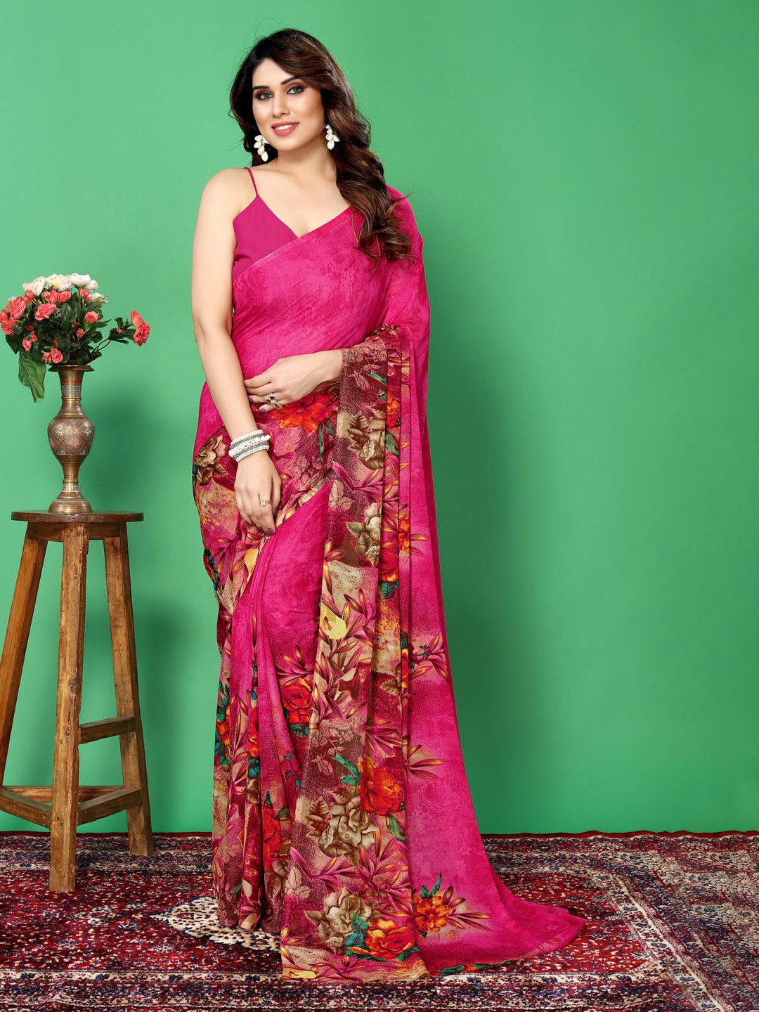 

ANAND SAREES Floral Printed Poly Georgette Saree, Pink