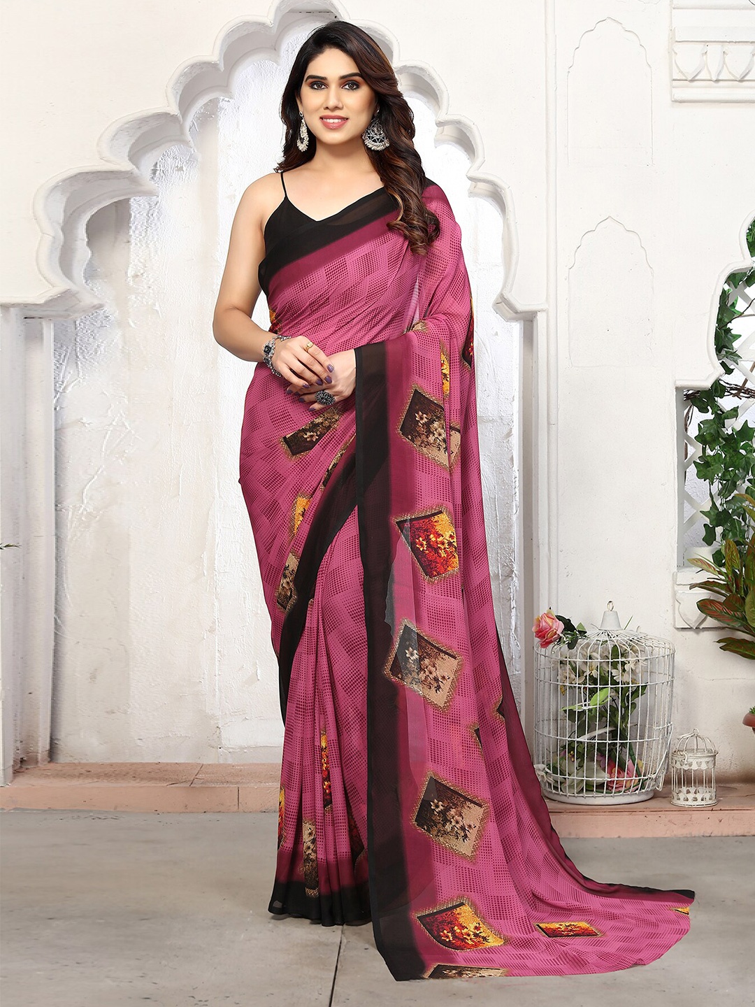 

ANAND SAREES Abstract Printed Saree, Pink