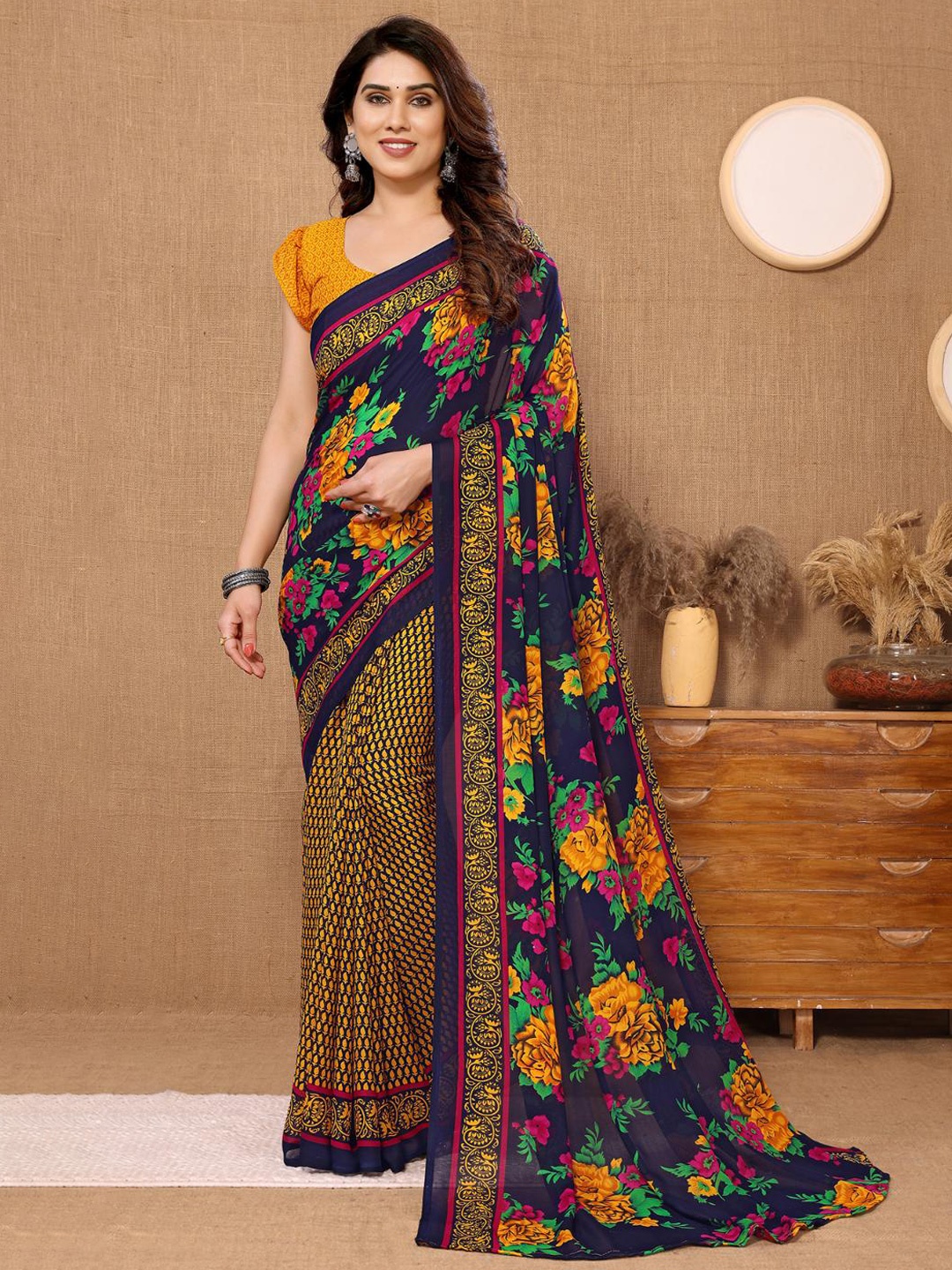 

Moda Rapido Floral Printed Saree, Yellow