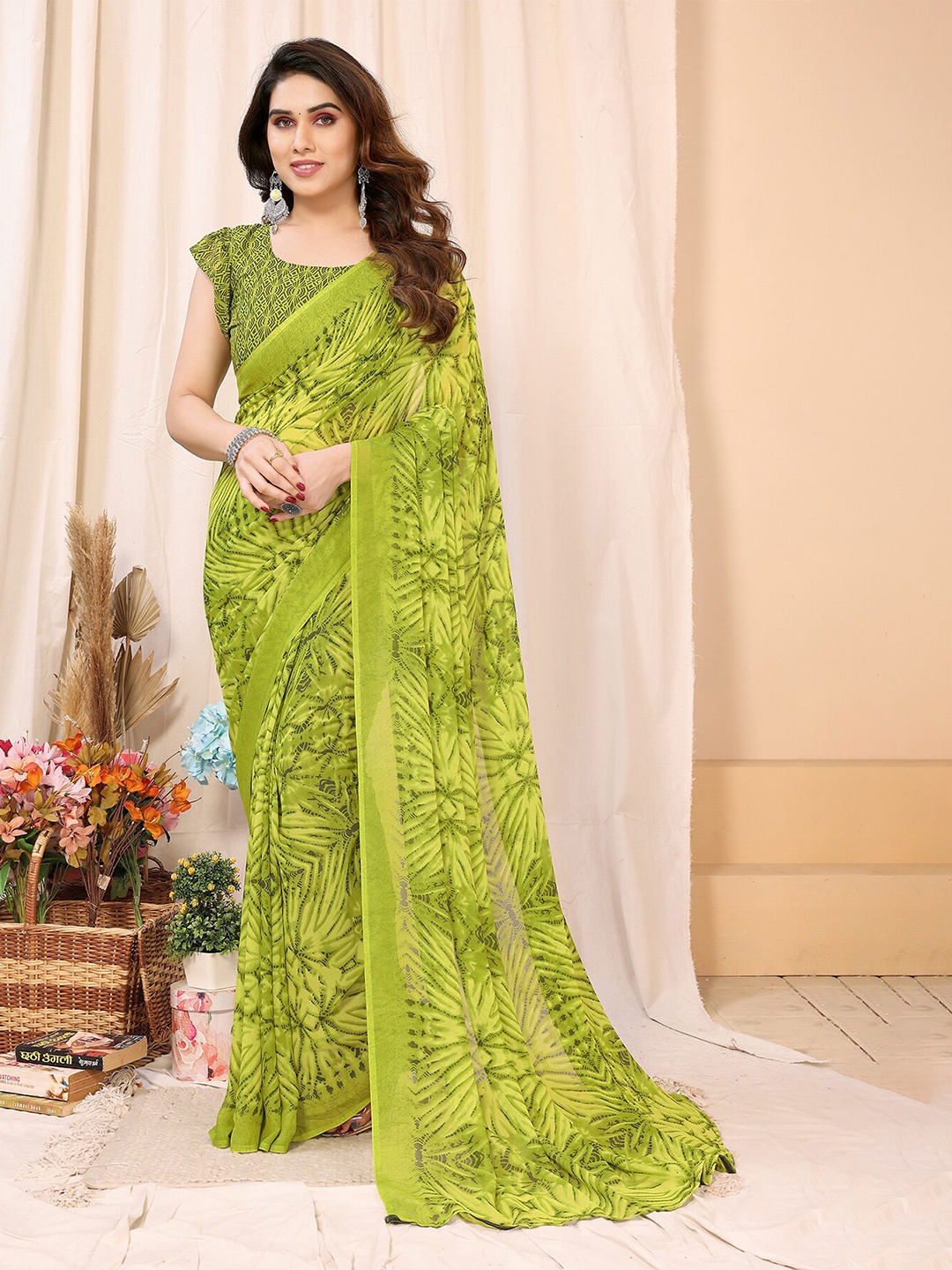 

Moda Rapido Floral Printed Saree, Green
