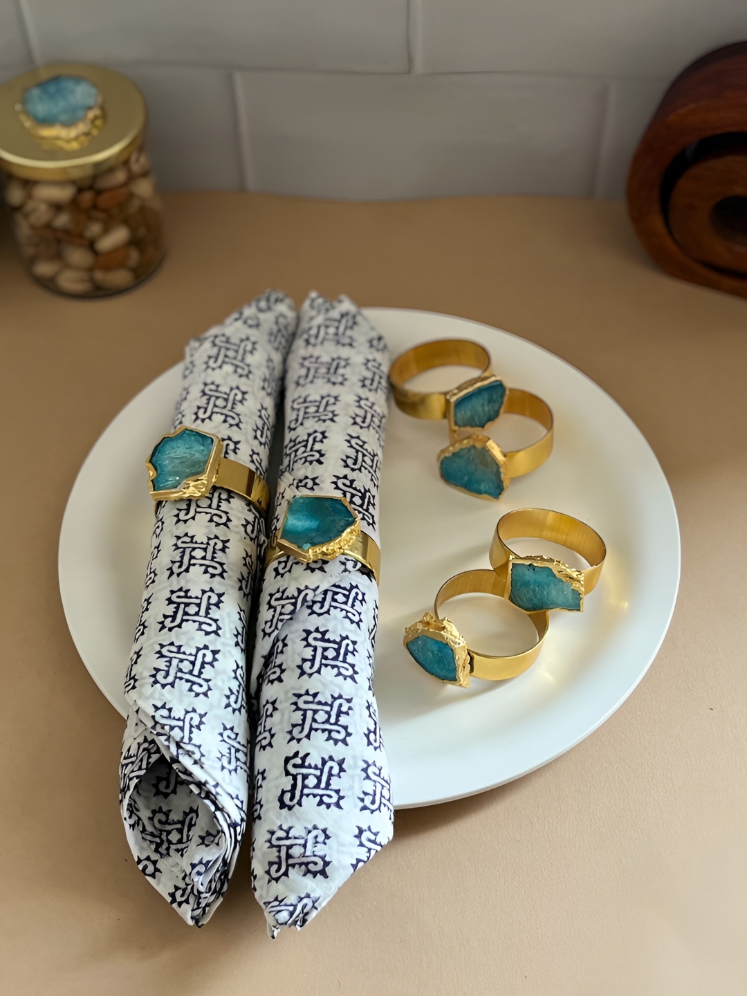 

HOMEARTE Turquoise Blue & Gold Toned 6 Pieces Crystal Agate Metal Napkin Rings Set