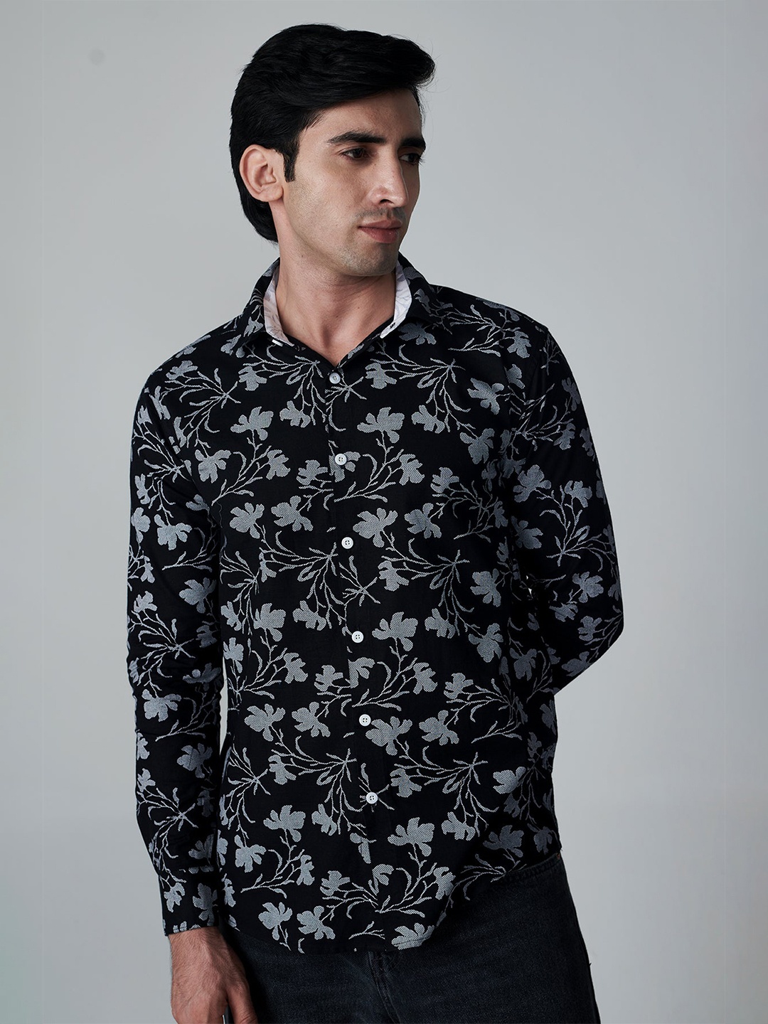 

OFFCUTS Classic Floral Printed Cotton Linen Casual Shirt, Black