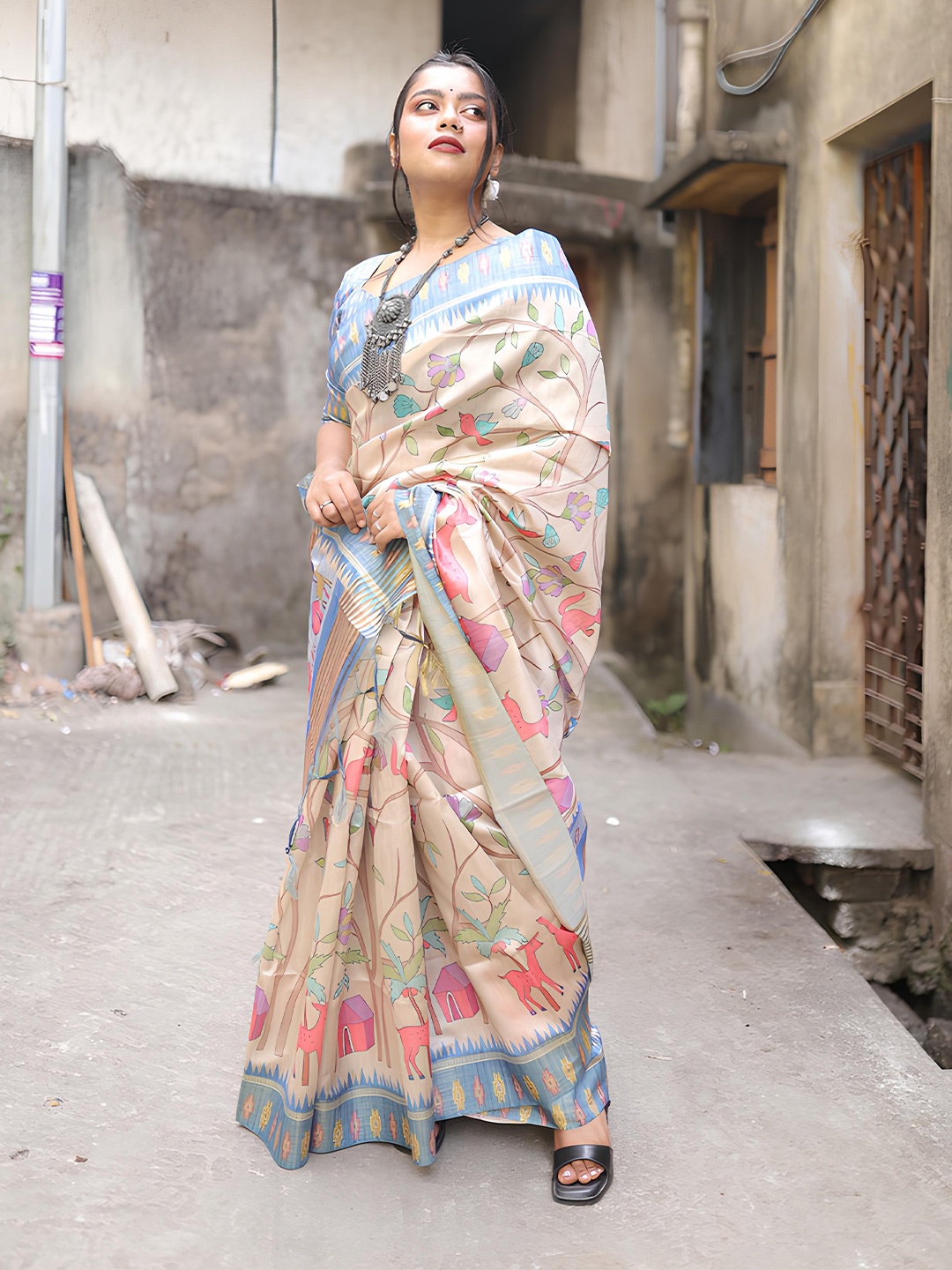 

Anouk Ethnic Motifs Printed Saree, Cream