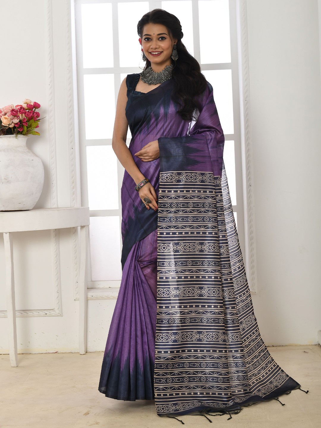 

Anouk Purple Ethnic Motifs Printed Saree