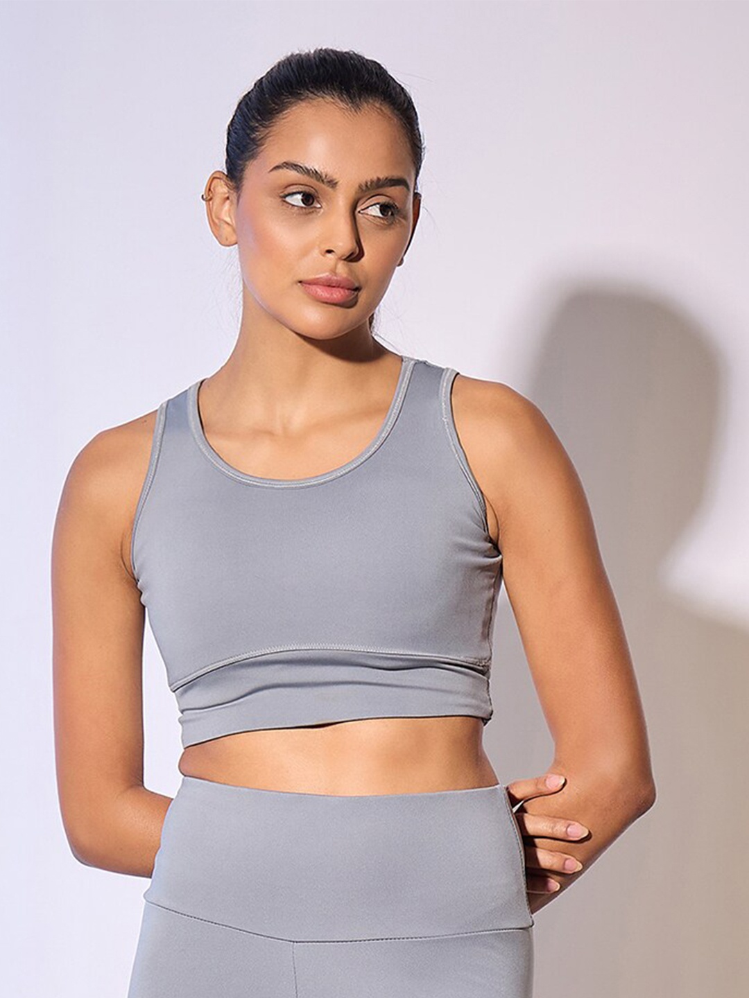 

COLOR CAPITAL Full Coverage Anti Odour Workout Sports Bra With Anti Microbial, Grey