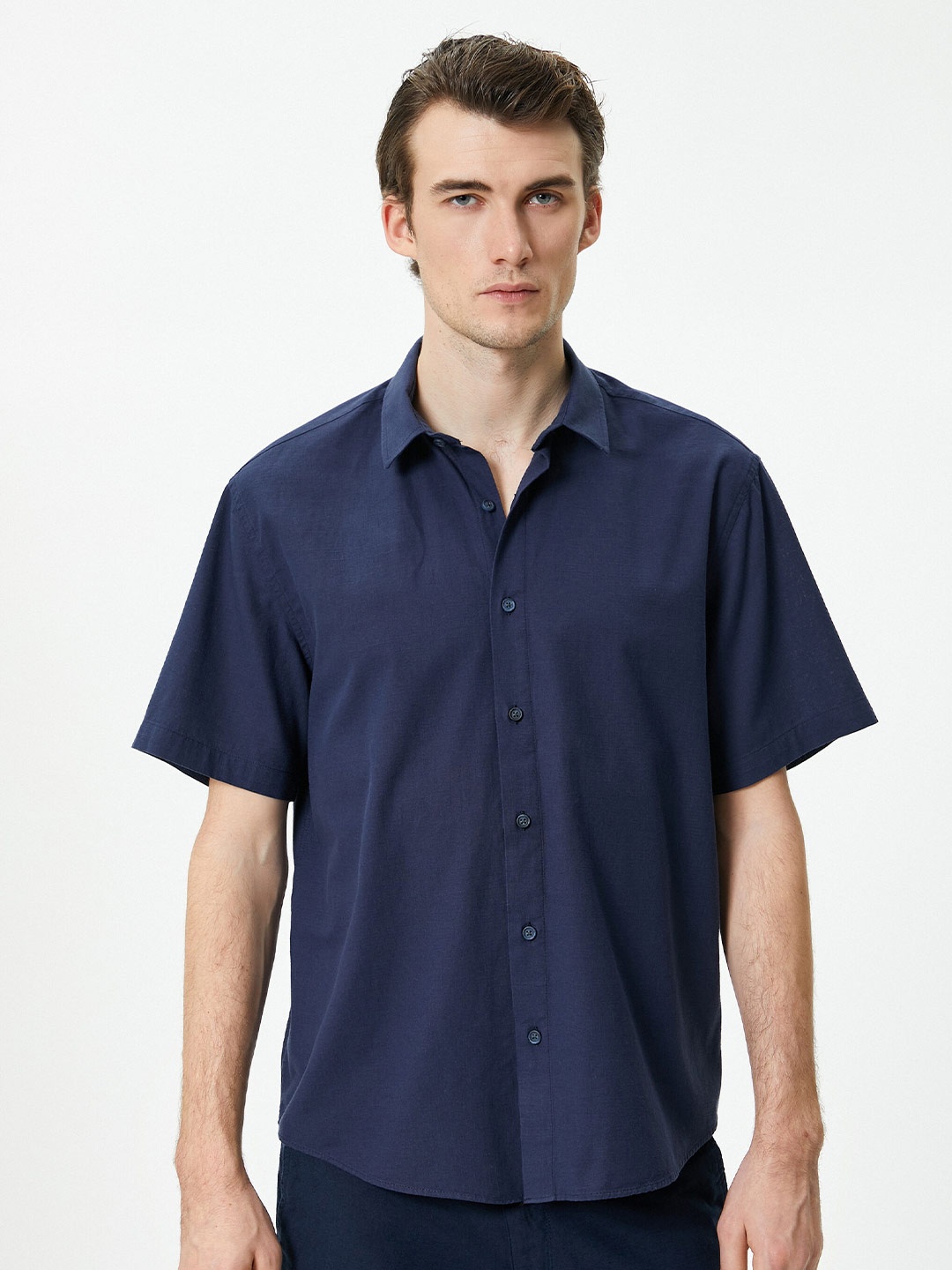 

Koton Spread Collar Short Sleeves Casual Shirt, Navy blue