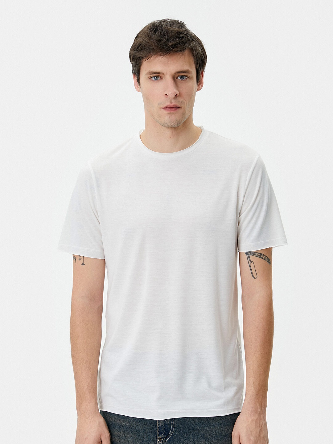 

Koton Round Neck Short Sleeves T-shirt, White