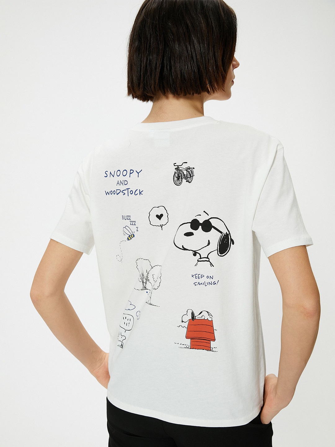 

Koton Snoopy Printed Roudn Neck Pure Cotton T-shirt, White