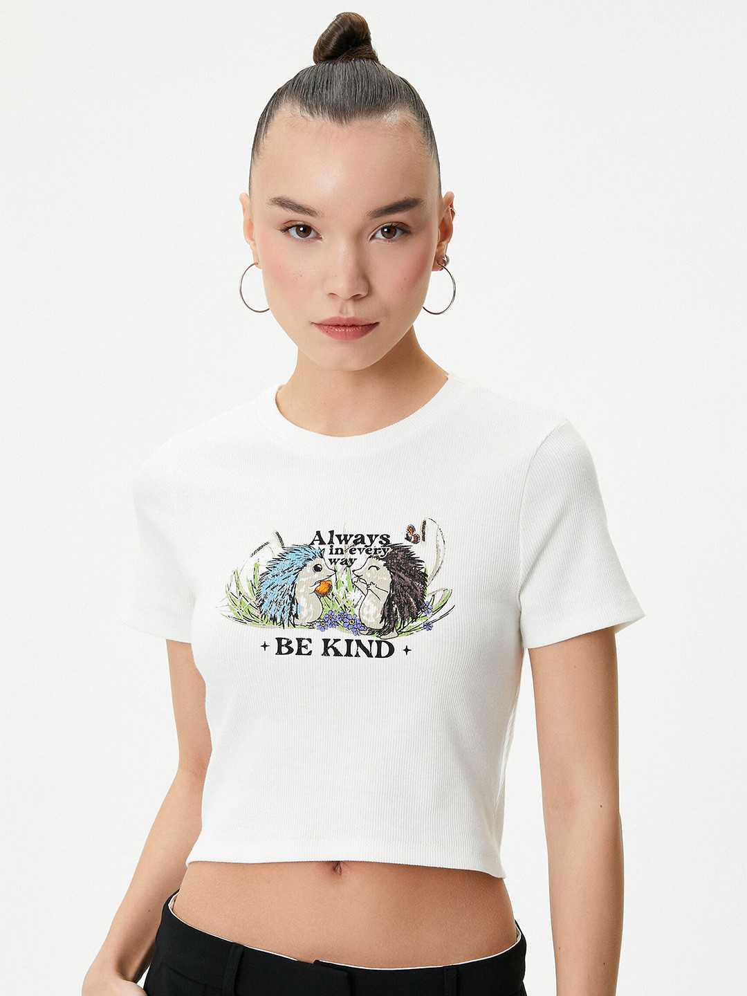 

Koton Graphic Printed Slim Fit T-shirt, Off white
