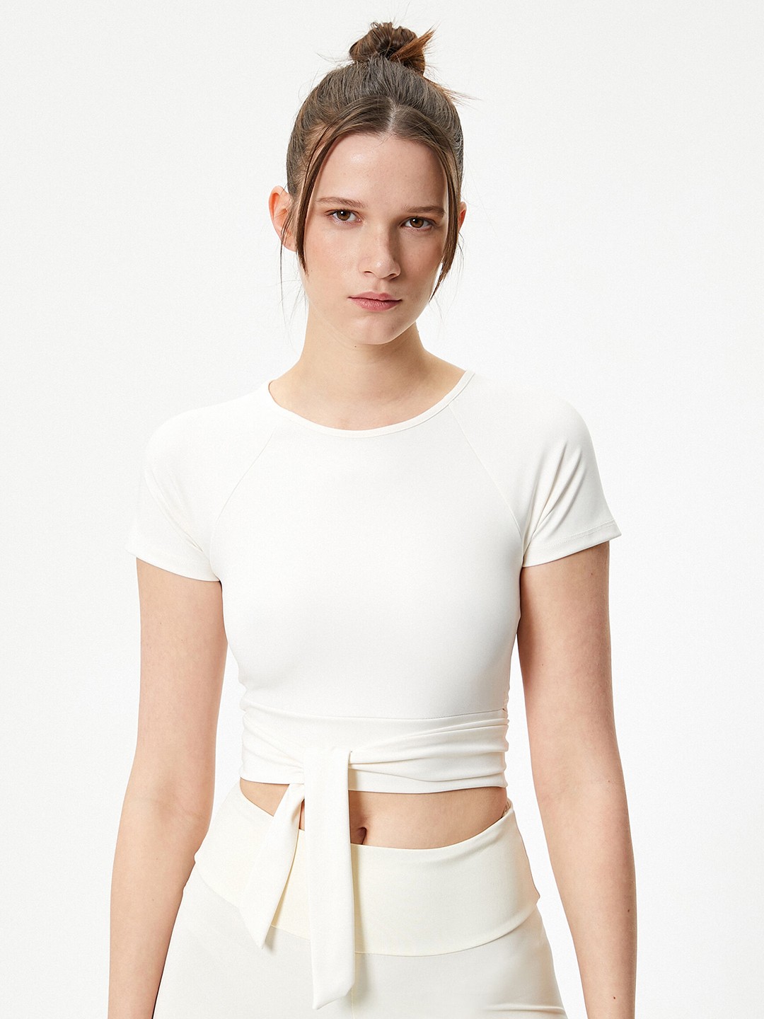 

Koton Round Neck Slim Fit T-shirt, White