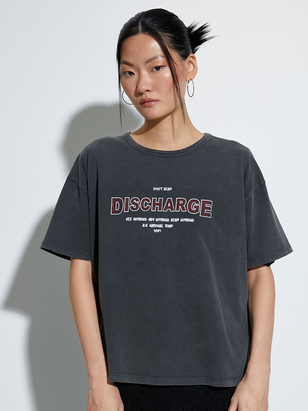 

Koton Typography Printed Drop-Shoulder Pure Cotton T-shirt, Charcoal