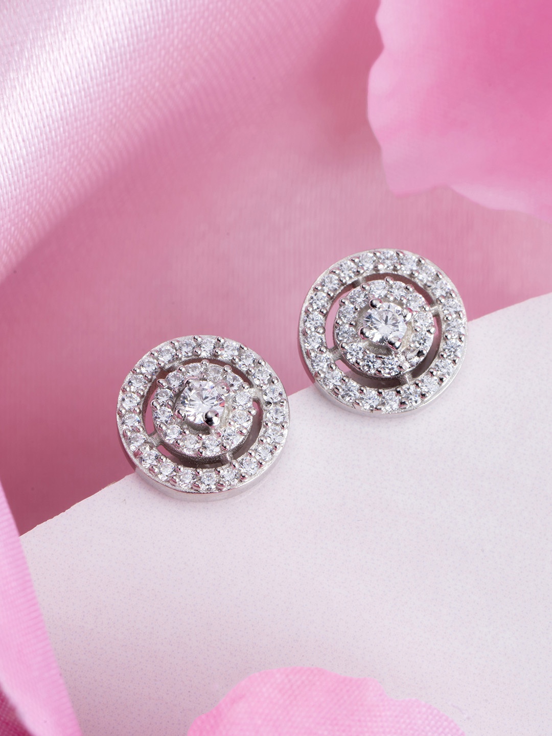 

Zavya Contemporary Studs Earrings, Silver