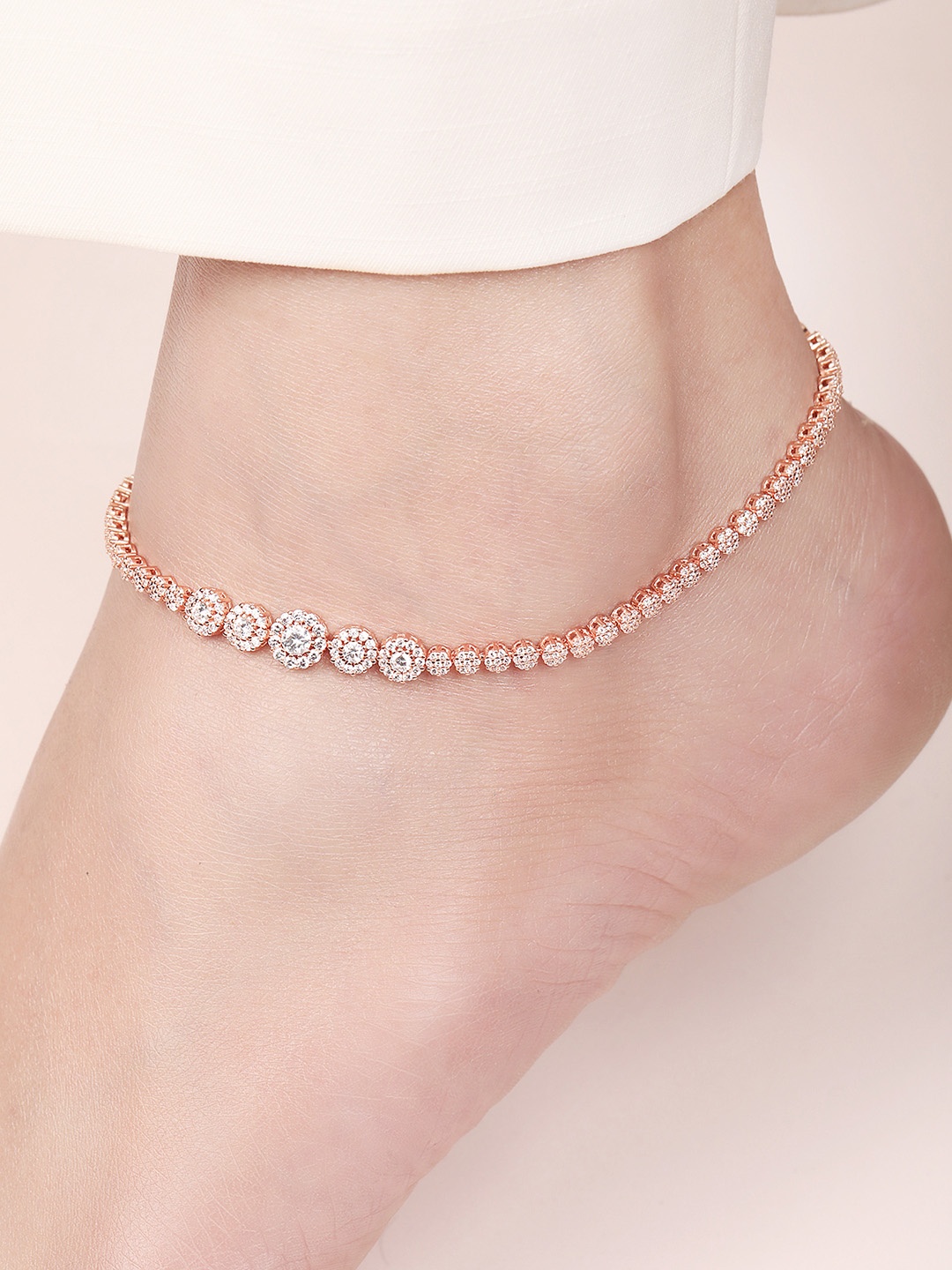 

Zavya Rose Gold-Plated Artificial Stones Anklet