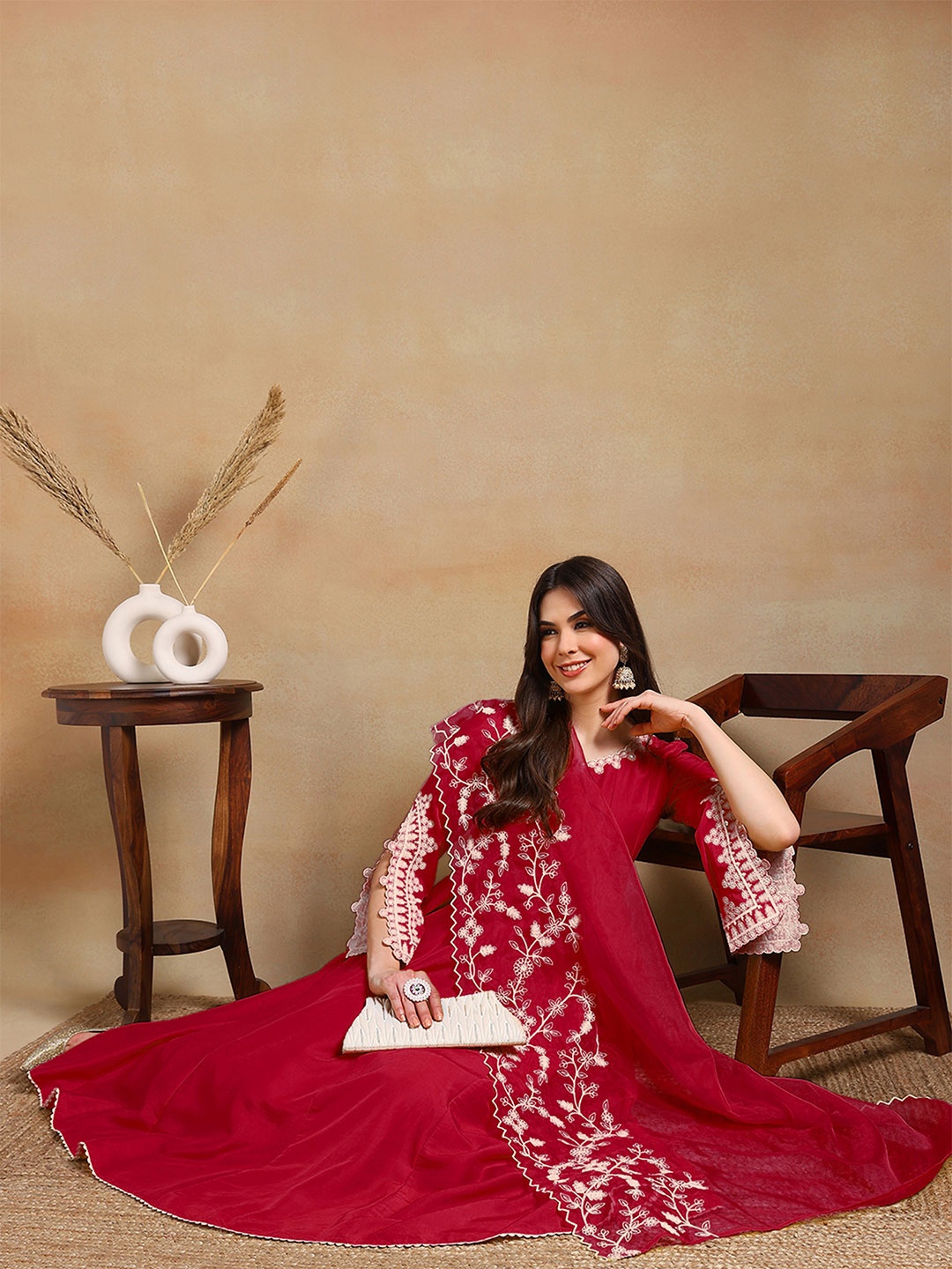 

AHIKA Women Panelled Thread Work Kurta with Trousers & With Dupatta, Pink