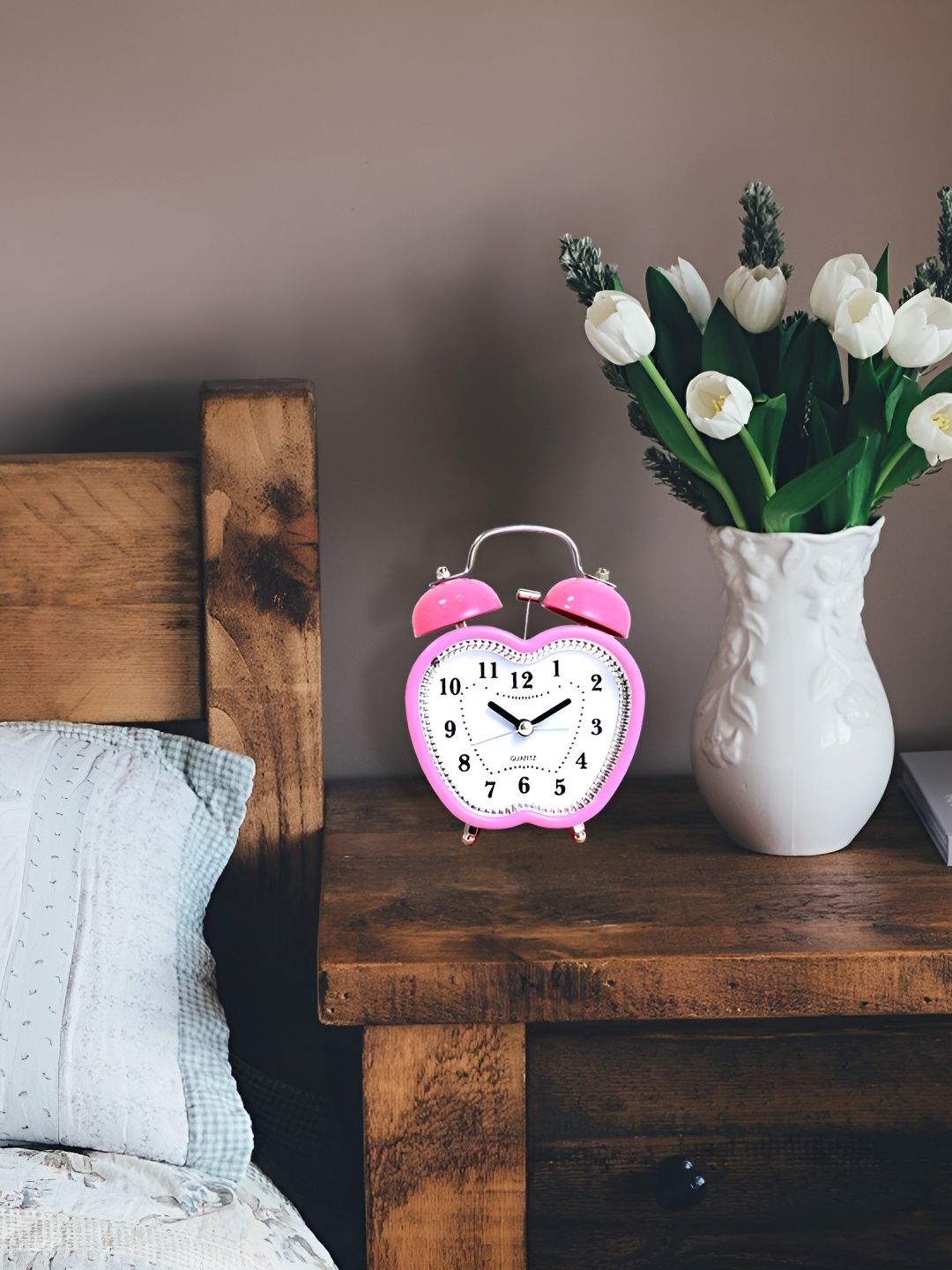 

Sigaram Pink & White Heart Shaped Contemporary Alarm Clock