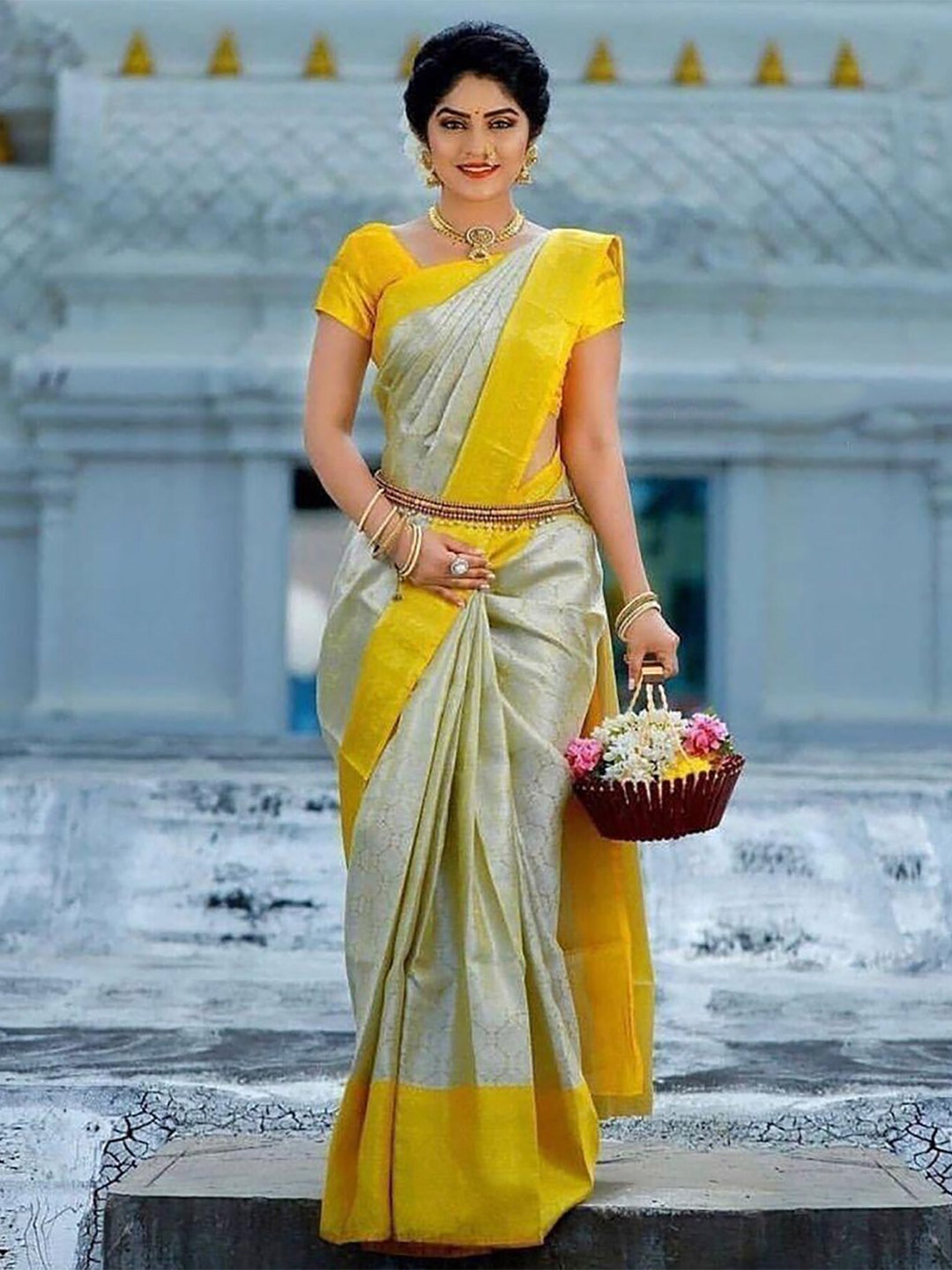 

Aldwych Woven Design Zari Banarasi Saree, Yellow