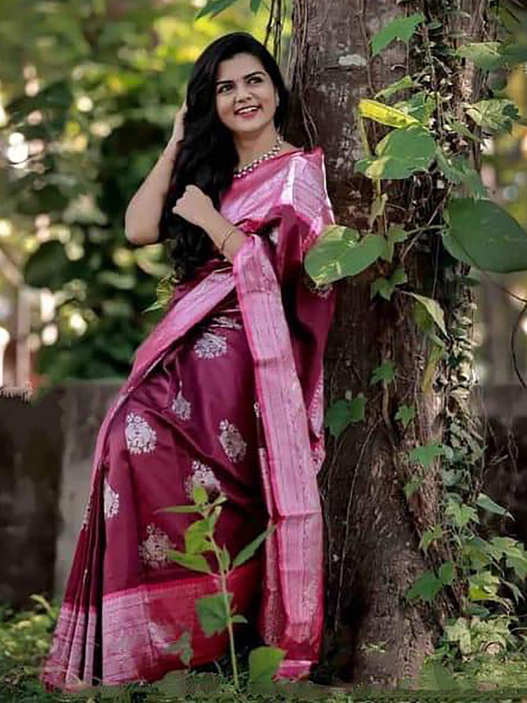 

Aldwych Woven Design Zari Banarasi Saree, Purple