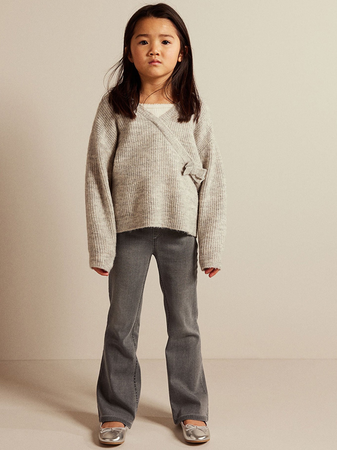 

H&M Girls Superstretch Flare Fit Jeans, Grey
