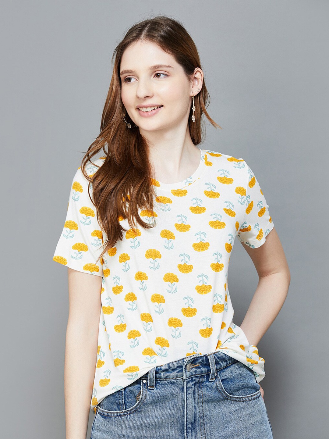 

Colour Me by Melange Floral Printed Round Neck T-shirt, Off white
