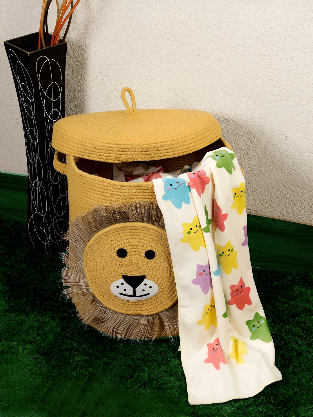 

FABINALIV Yellow Cartoon Textured Cotton Laundry Bag with Lid