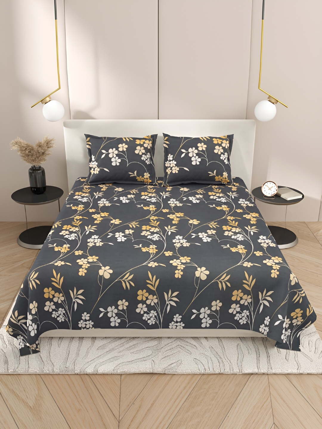 

Aura Grey & White Floral Cotton 220 TC King Bedsheet with 2 Pillow Covers
