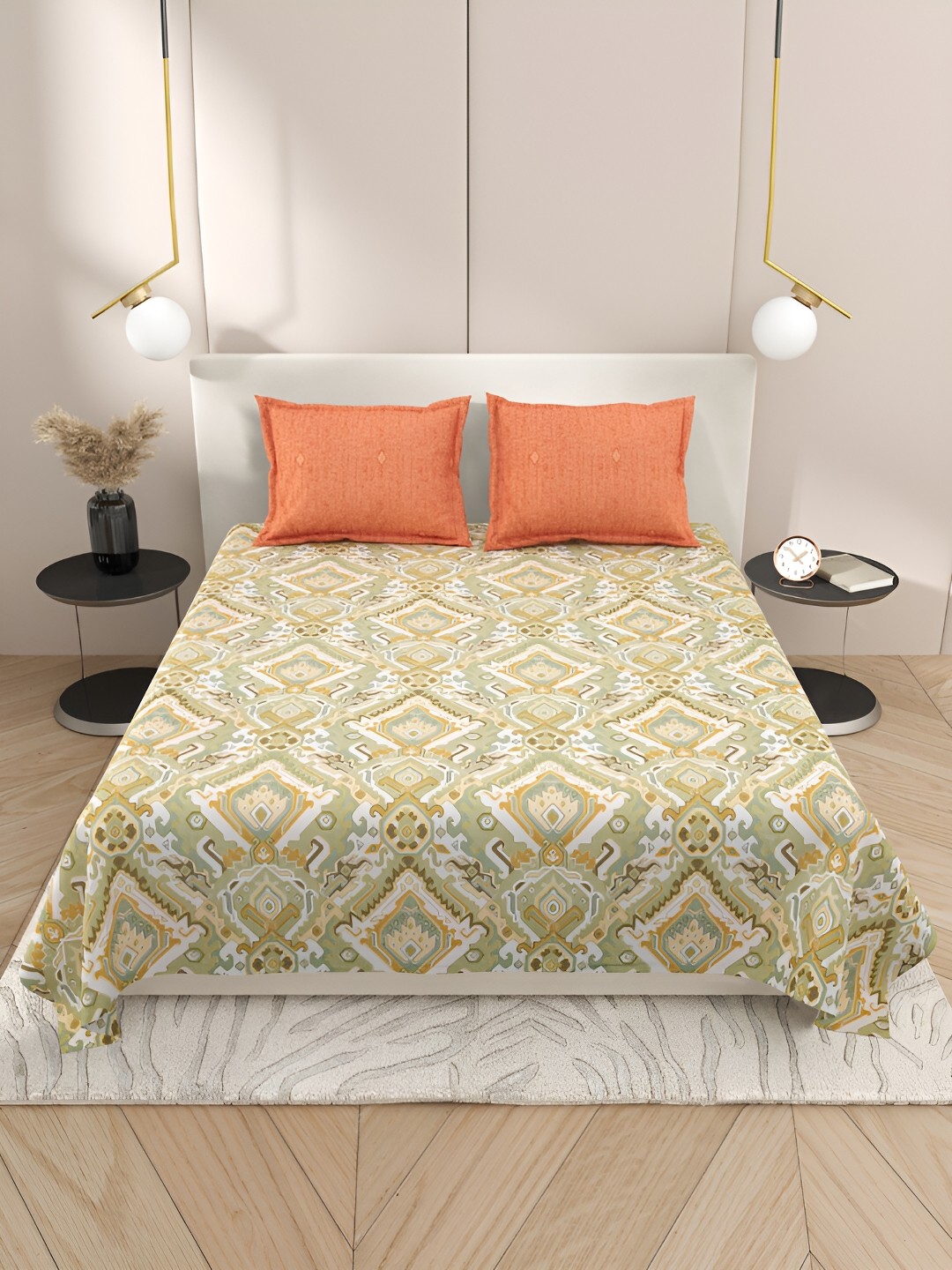 

Aura Orange & White Geometric 220 TC Cotton King Bedsheet With 2 Pillow Covers