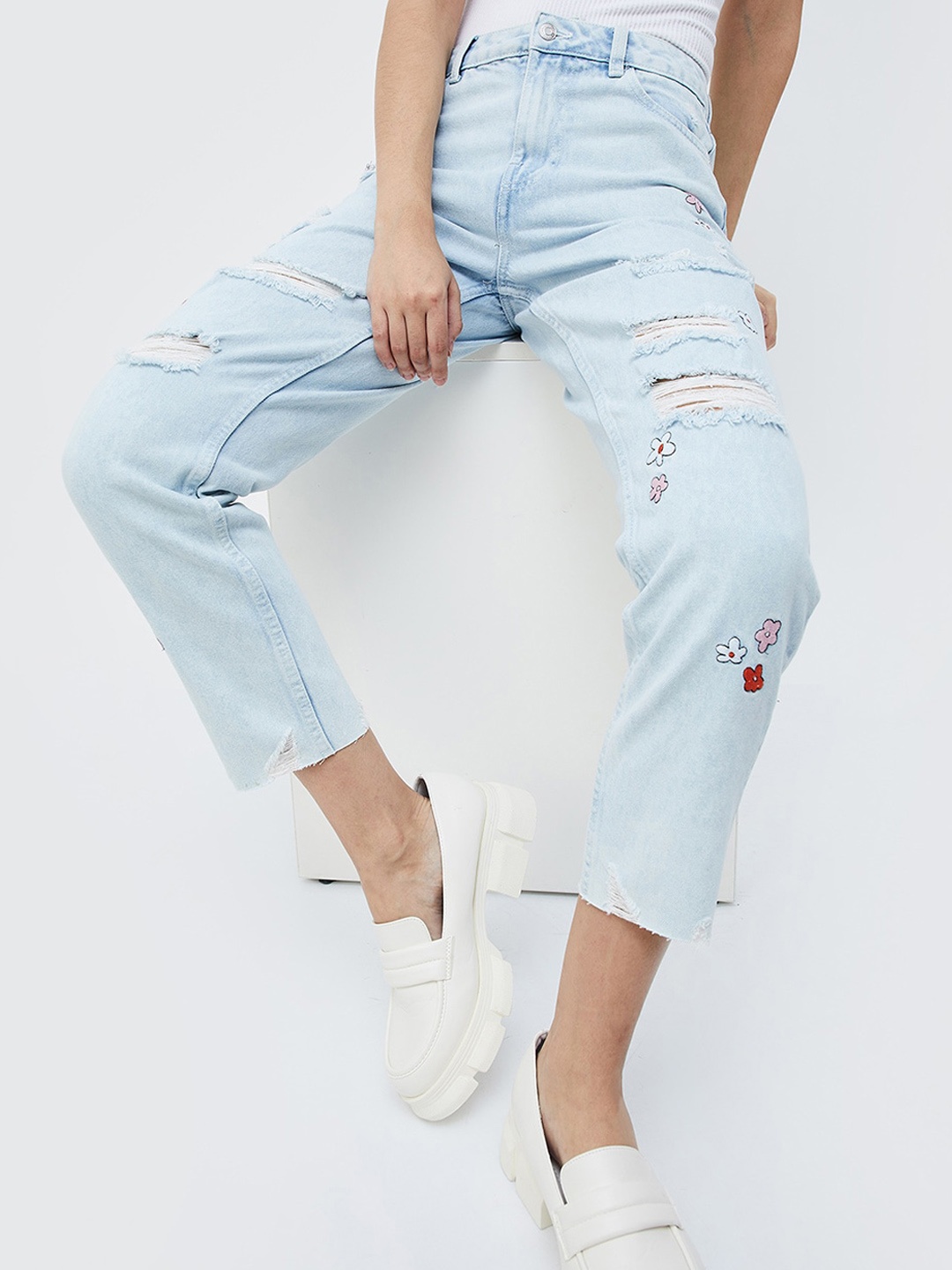 

Ginger by Lifestyle Women Mid-Rise Mildly Distressed Clean Look Pure Cotton Jeans, Blue