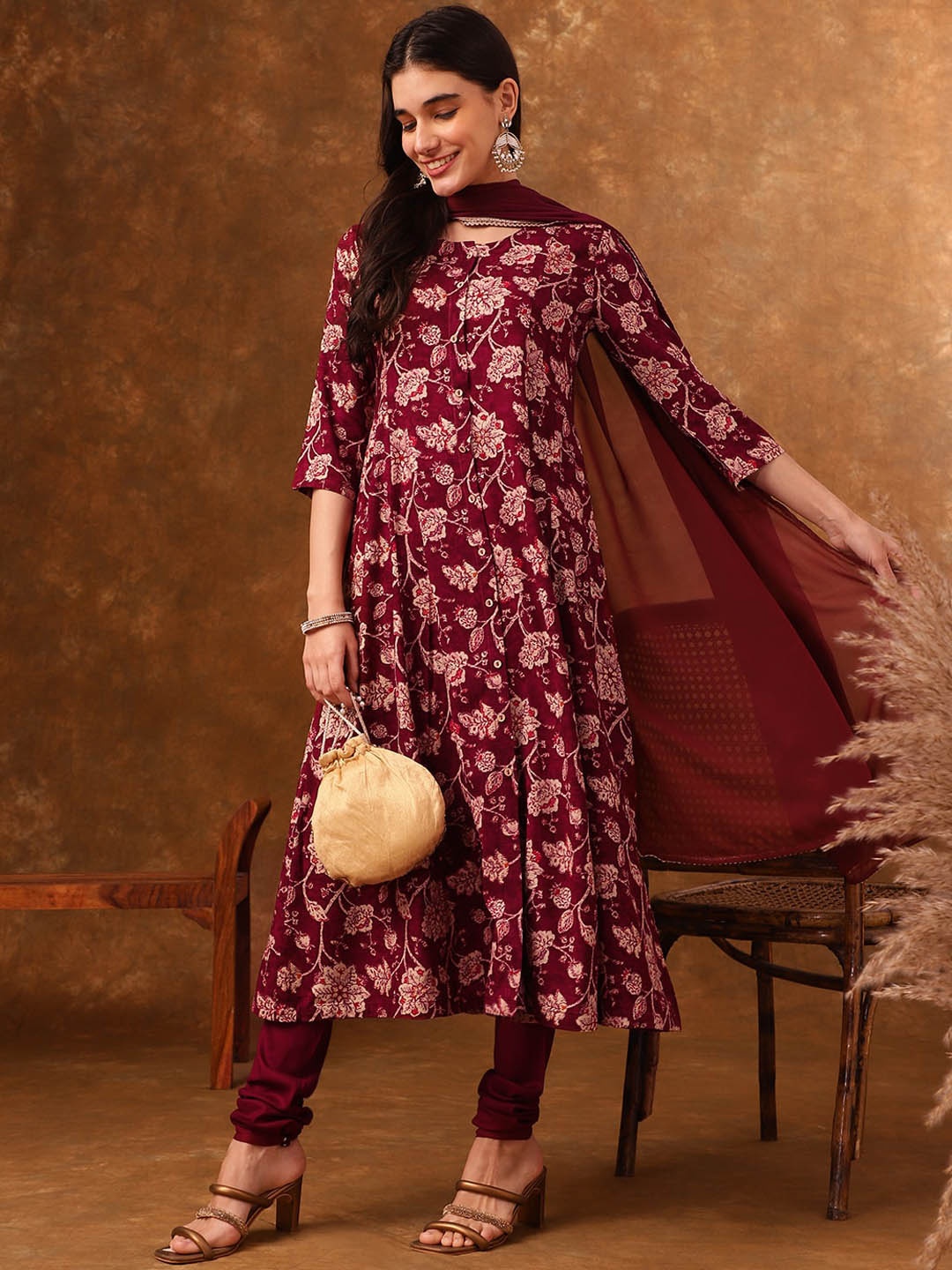 

Anouk Maroon Floral Printed Round Neck Kurta With Churidar & Dupatta