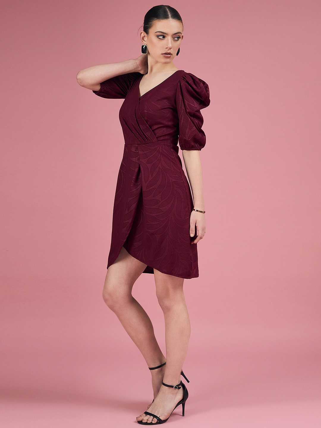 

DressBerry V-Neck Puff Sleeve Sheath Dress, Burgundy