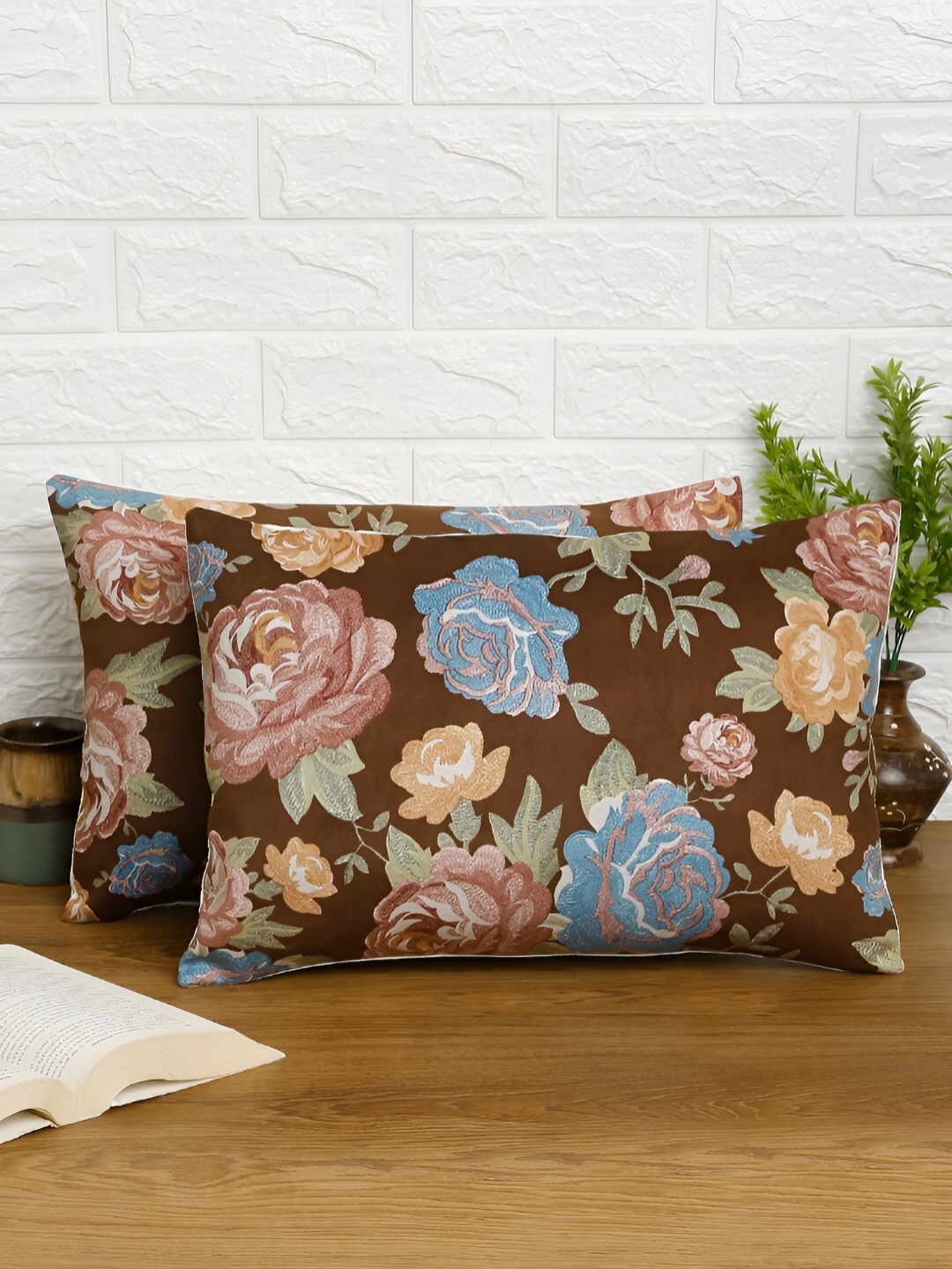 

Aura Brown & Blue 2 Pieces Floral Embroidered Velvet Rectangle Cushion Covers