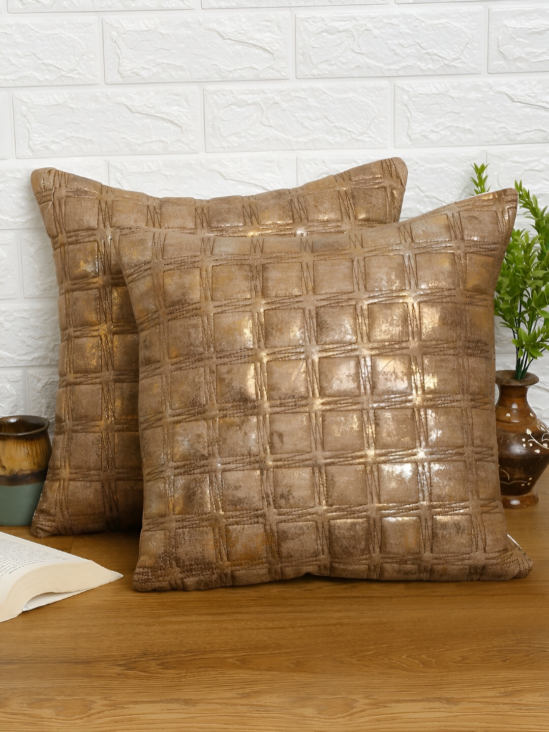 

Aura Brown 2 Pieces Geometric Textured Velvet Square Cushion Covers