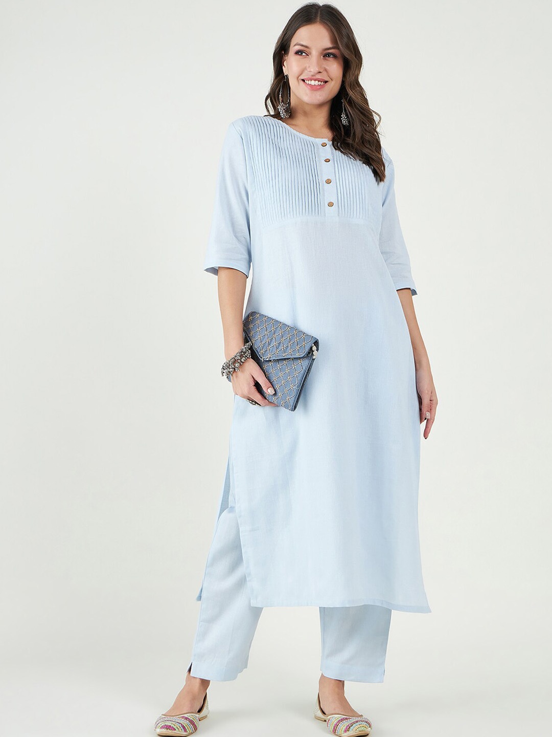 

Bitterlime Yoke Design Regular Pure Cotton Kurta with Trouser, Blue