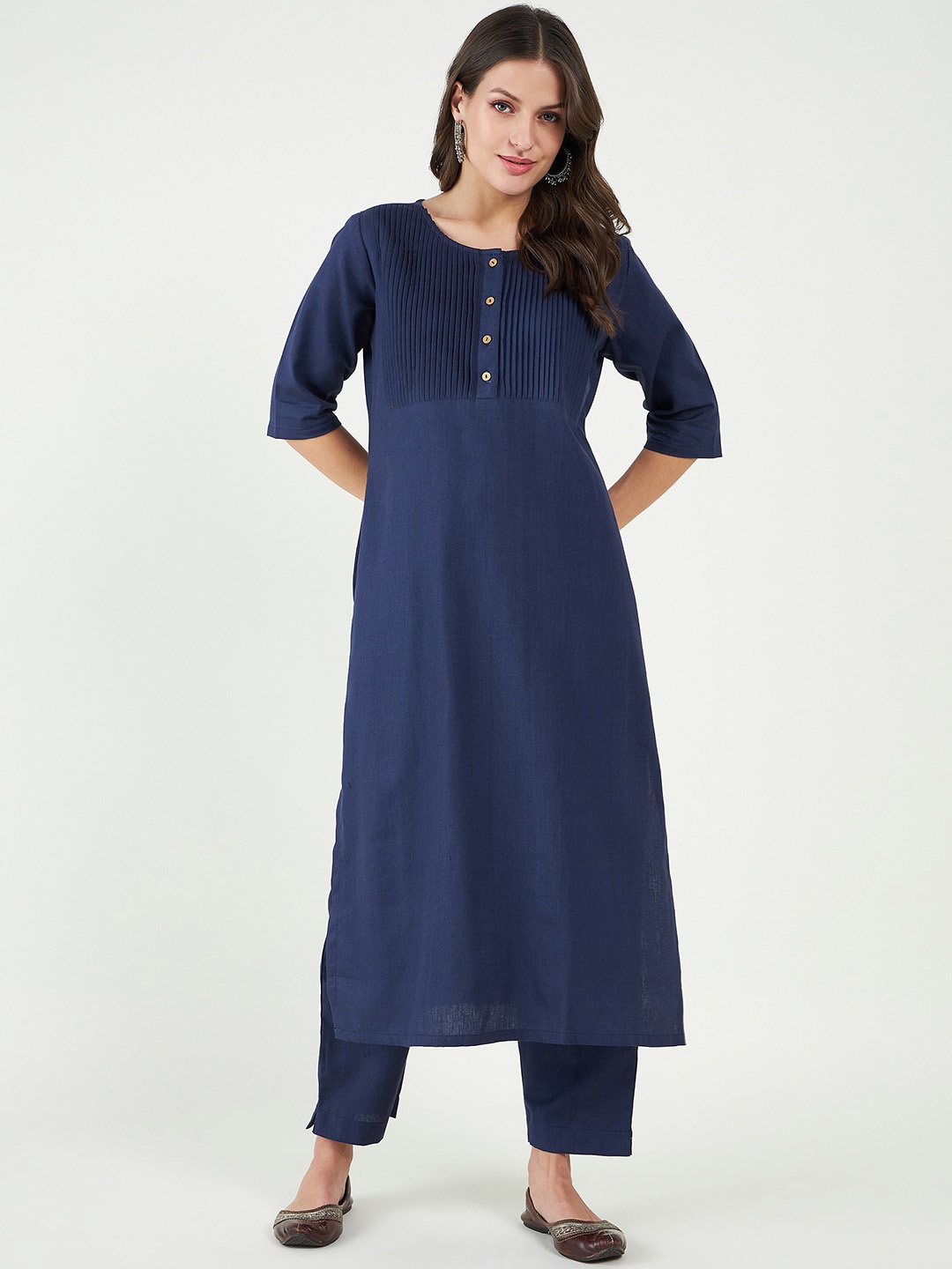 

Bitterlime Yoke Design Regular Pure Cotton Round Neck A-Line Kurta with Trouser, Navy blue