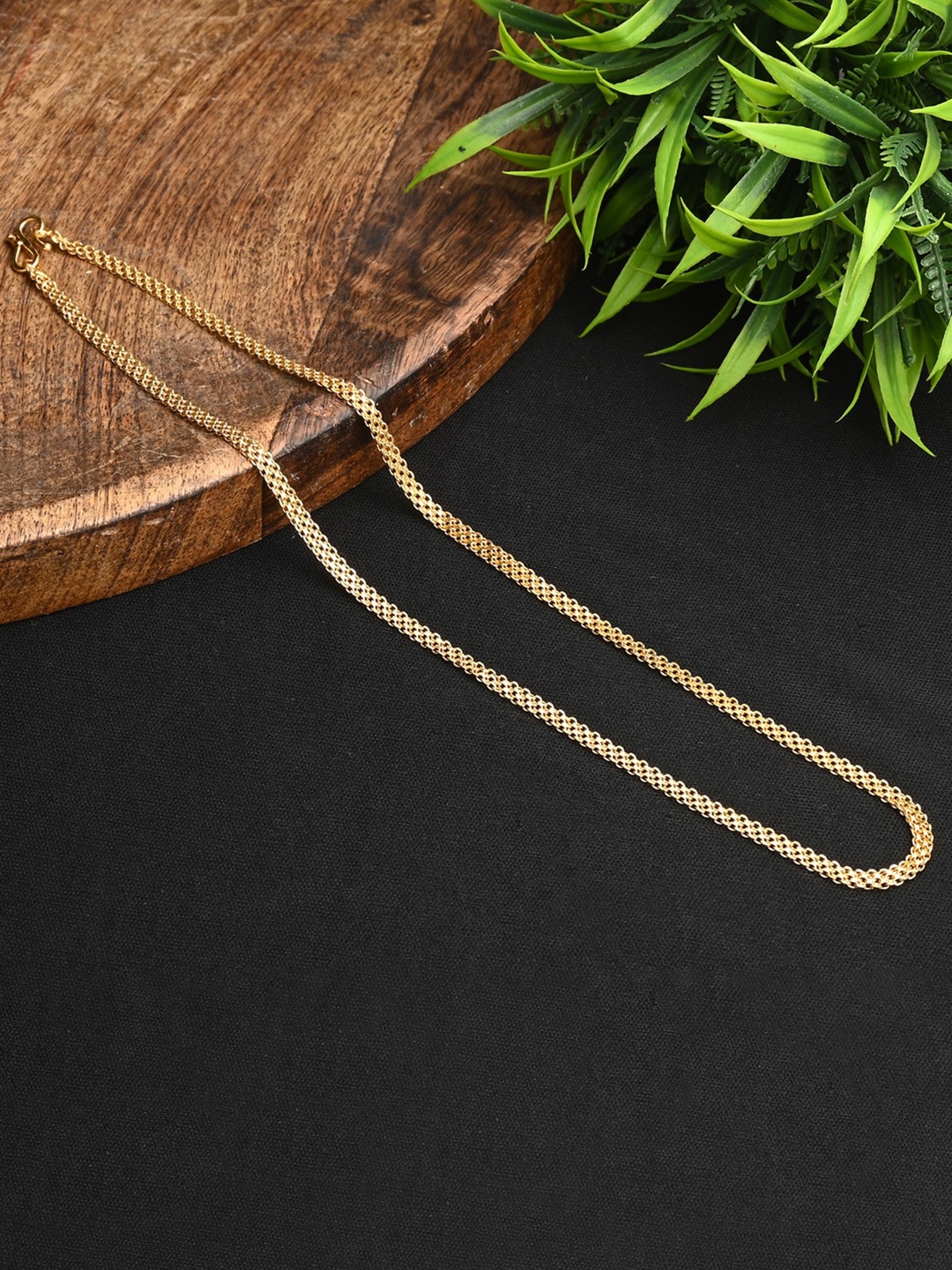 

AanyaCentric Set Of 2 Gold-Plated Neckalace With Silver-Plated Anklet