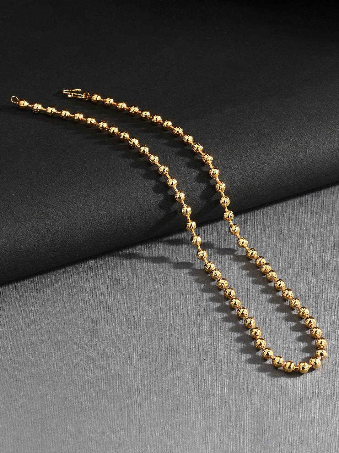 

AanyaCentric Silver-Plated Beaded Anklets With Gold-Plated Chain