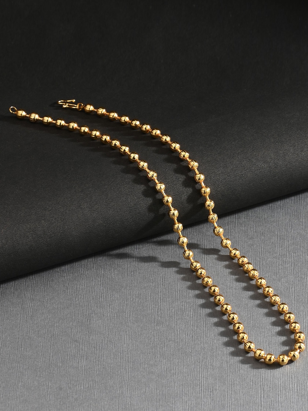 

AanyaCentric Silver Plated & Gold-Plated Necklace & Anklets