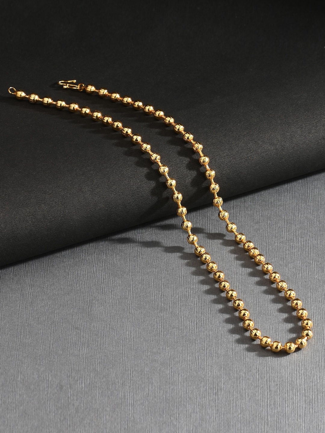 

AanyaCentric Set Of 2 Silver-Plated Beaded Anklets With Gold-Plated Chain