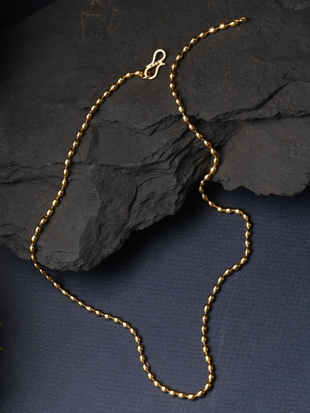 

AanyaCentric Gold-Plated Chain & Silver-Plated Anklets Jewellery Set