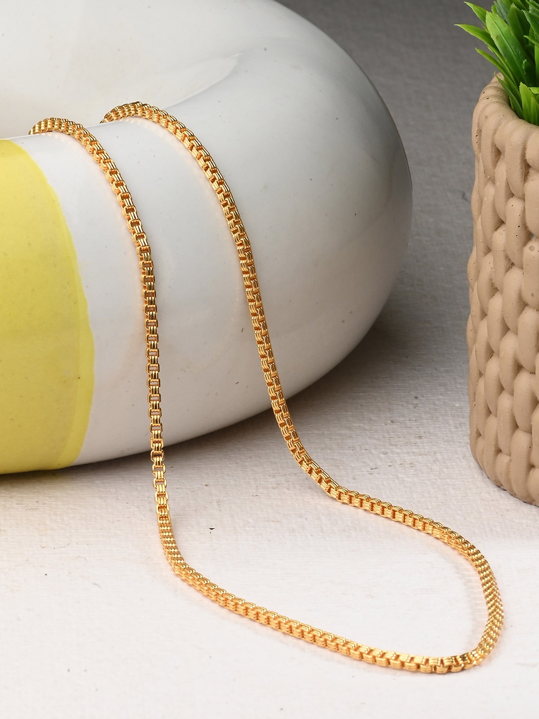 

AanyaCentric Silver-Plated Anklets With Gold-Plated Chain