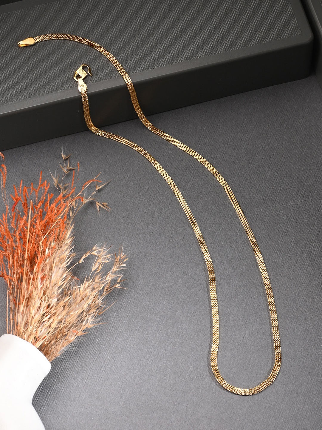 

AanyaCentric Silver-Plated Anklets With Gold-Plated Chain