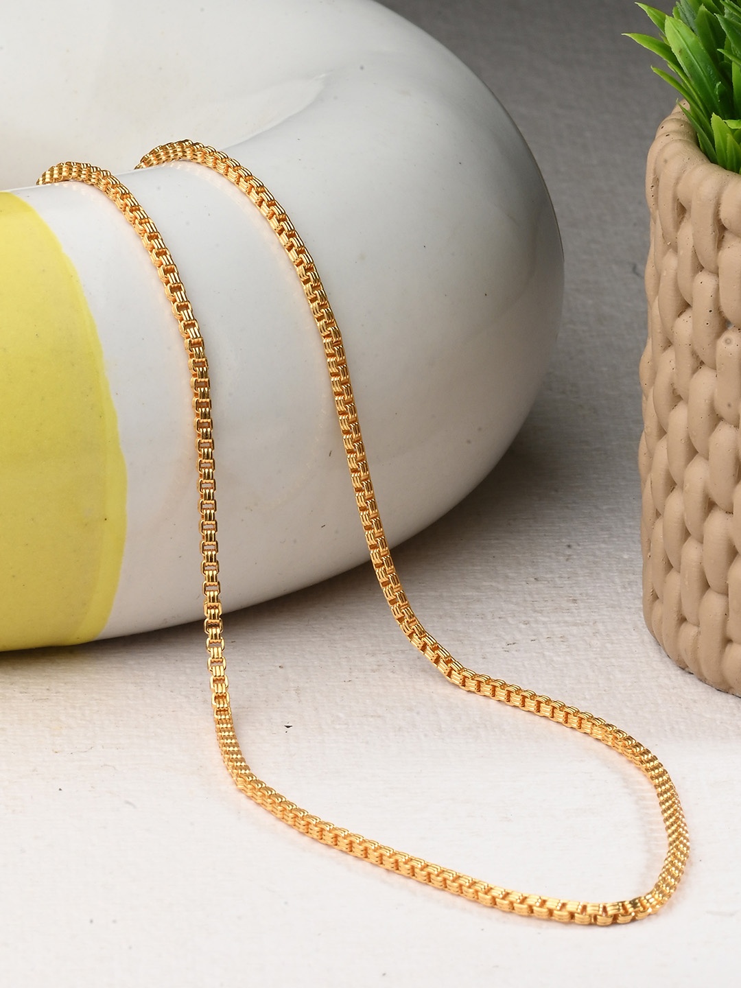 

AanyaCentric Silver-Plated Anklets With Gold-Plated Chain