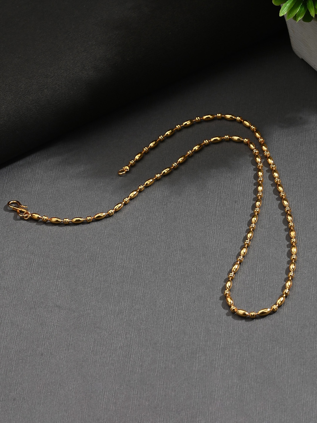 

AanyaCentric Set Of 2 Silver-Plated Beaded Anklets With Gold-Plated Chain