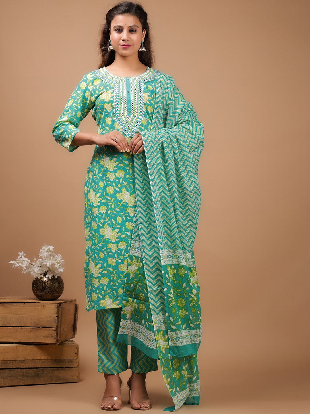 

Chandbaali Floral Printed Round Neck Mirror Work Pure Cotton Kurta with Pyjamas & Dupatta, Turquoise blue